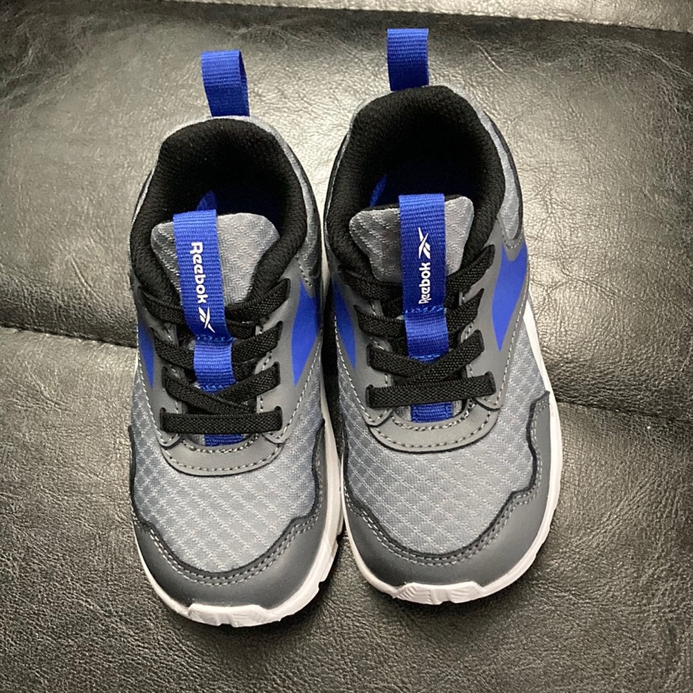 New Reebok sneaker toddler